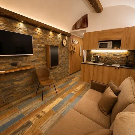 La Petit Apartment